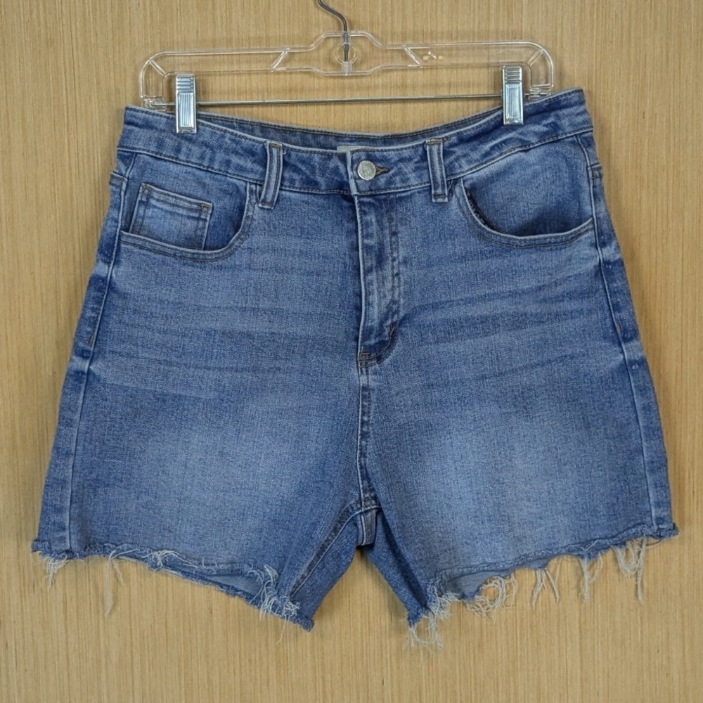 OAT New York Womens High Rise Raw Hem Denim Shorts Medium Wash Blue Size 12/31